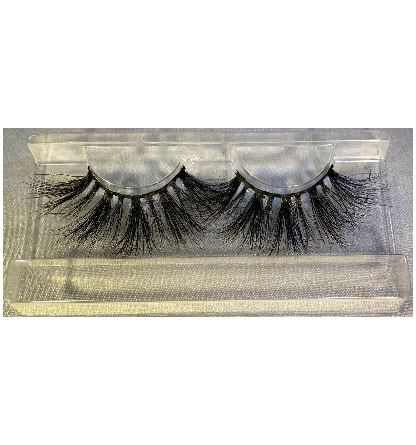 Lashes - Lady Boss